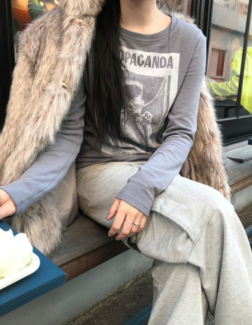 Áo thun LEVÉ Marron Flat