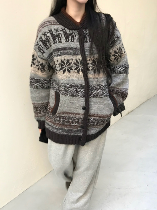 Áo len đệm Curve Wellon 5