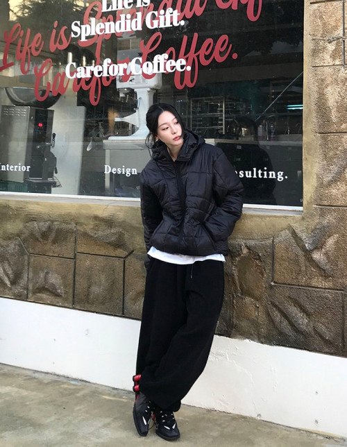 Áo len đệm Curve Wellon